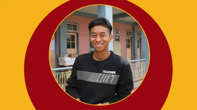 ကရင်နီဒေသဖြစ်ရပ်များကို ဓာတ်ပုံများနှင့် ပြောပြသူ