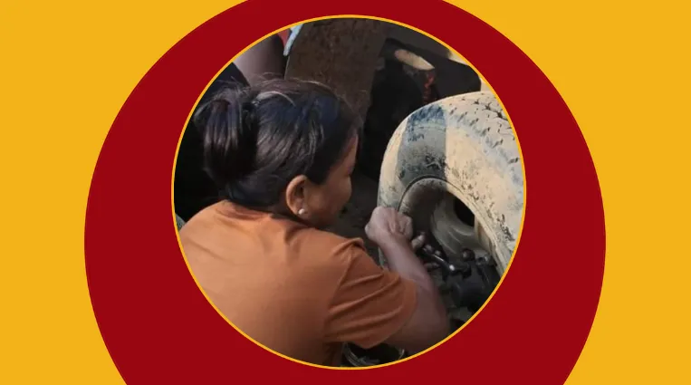 ဆိပ်ဖြူက ဘာမထီစိန်